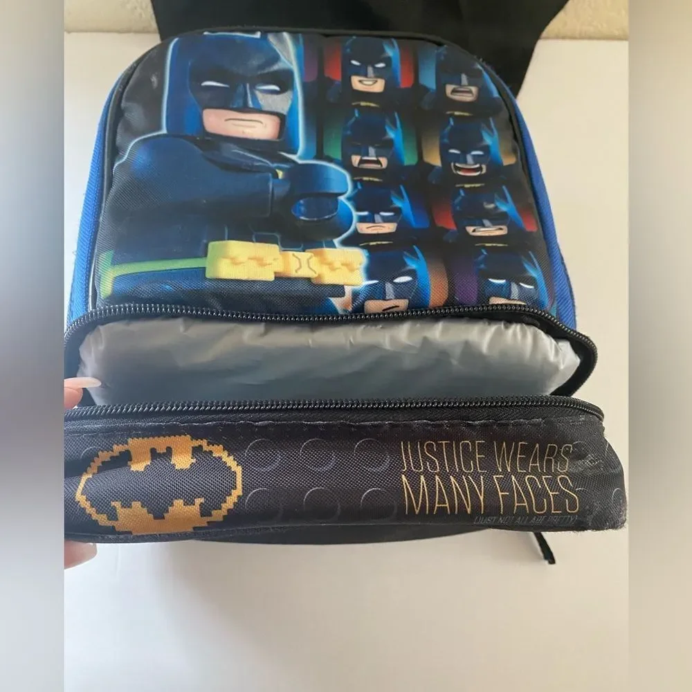 Lego Batman, lunch bag…adorable ☺️